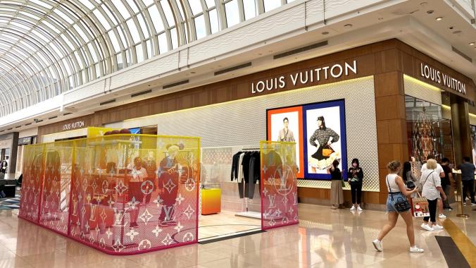Louis Vuitton-NBA Pop Up Store Chadstone - Shop! ANZ