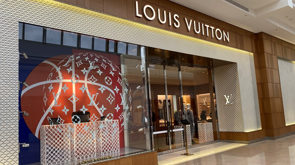 LV x NBA pop-up store